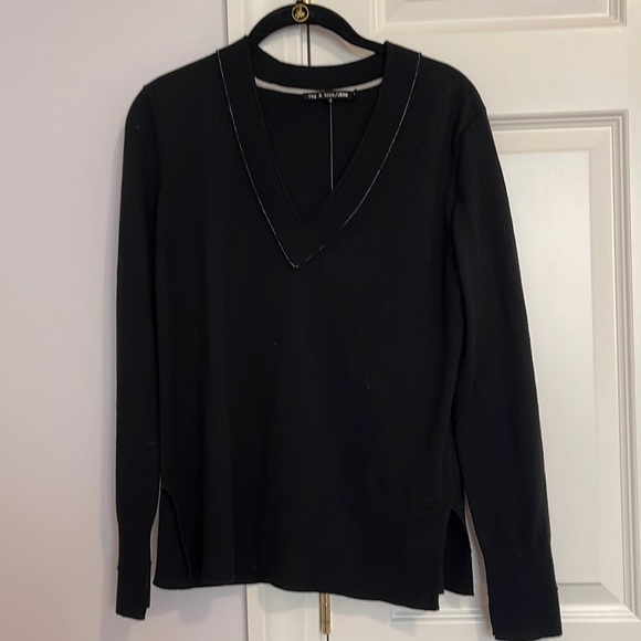 Rag & Bone Morino Wool Sweater. - Picture 1 of 4